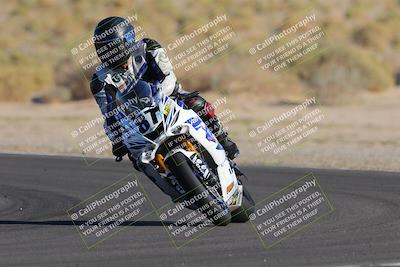 media/Oct-29-2022-CVMA (Sat) [[14c0aa3b66]]/Race 8 Supersport Middleweight/Folder 2/